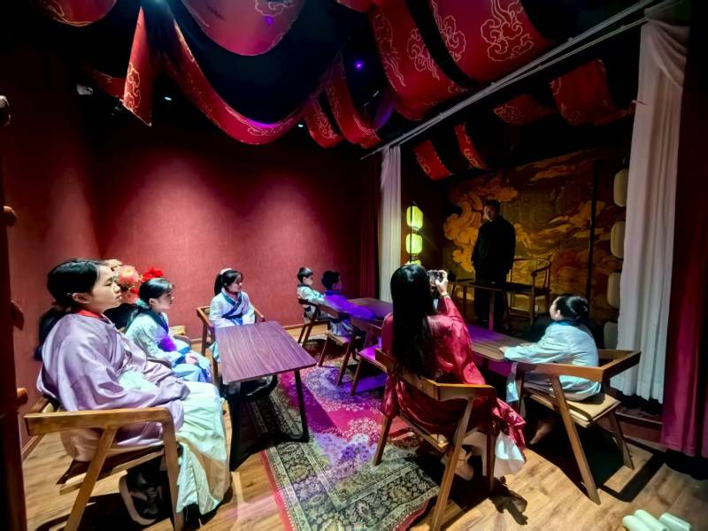 兴义市互动剧场策划